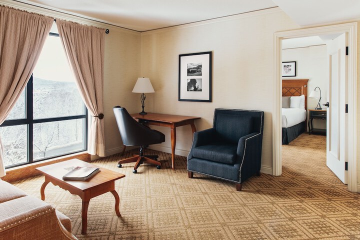 Fairmont 2 Queen 334sf 31sm (5 of 18)