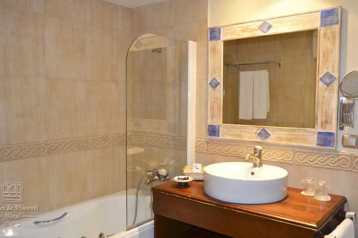 Room 22 of 22
