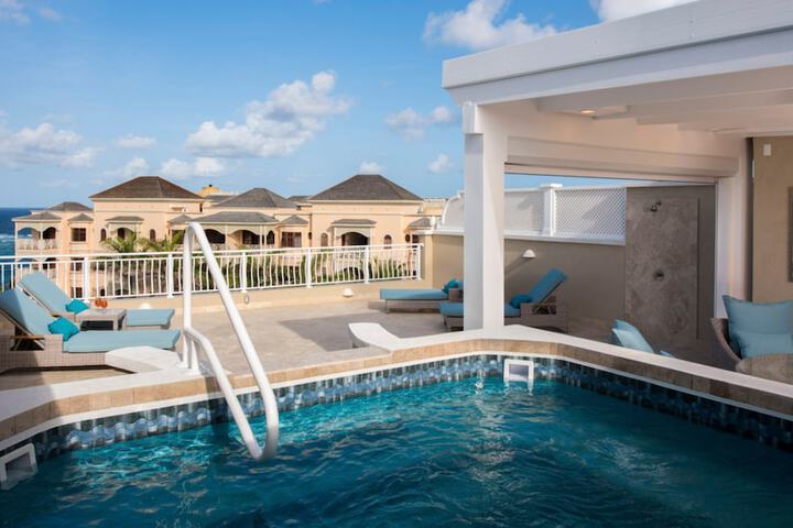 Pool 64 of 104