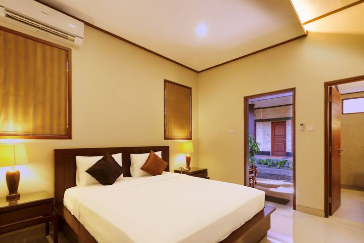Room 7 of 71