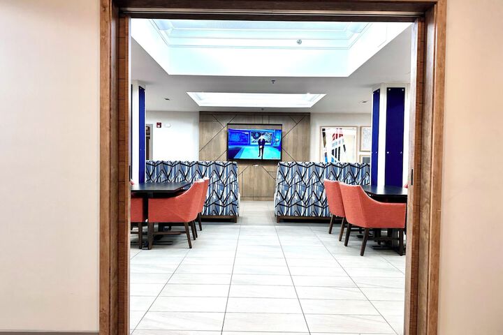 Breakfast area