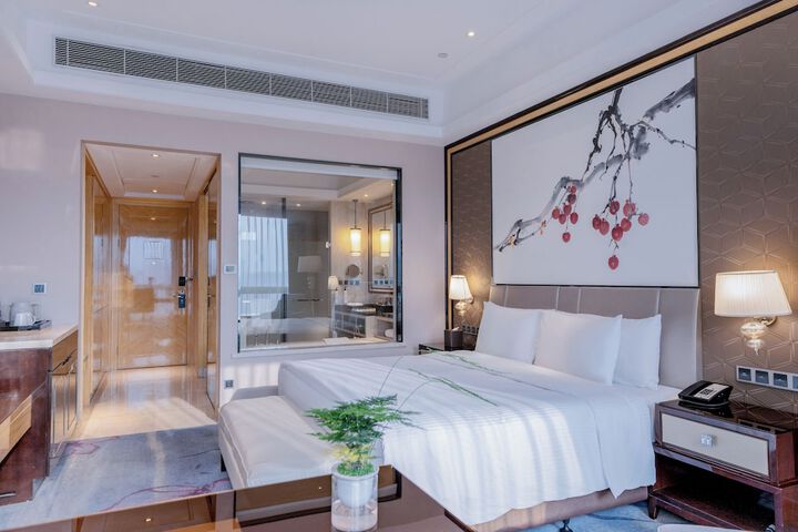 Room 4 of 41