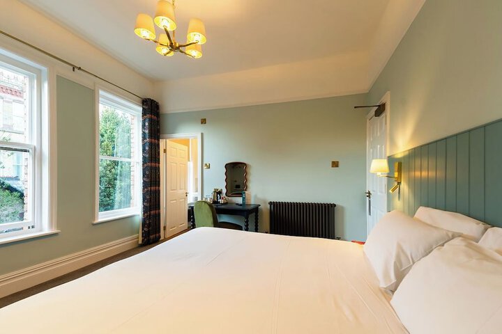 Room 7 of 39