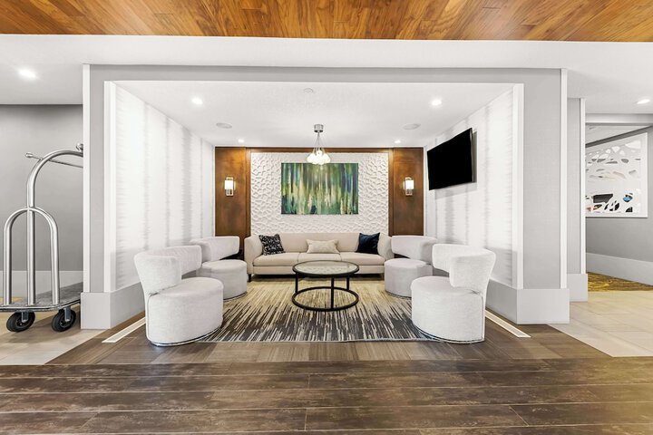 Lobby Photos