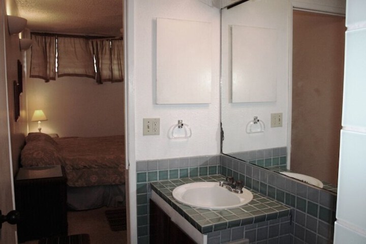Alii Condo #624779 in Kailua-Kona, HI