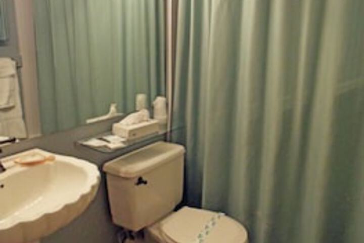Room 178 of 237