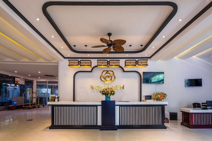 Hotel Interior 4 of 201