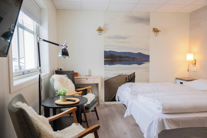 Room 95 of 262