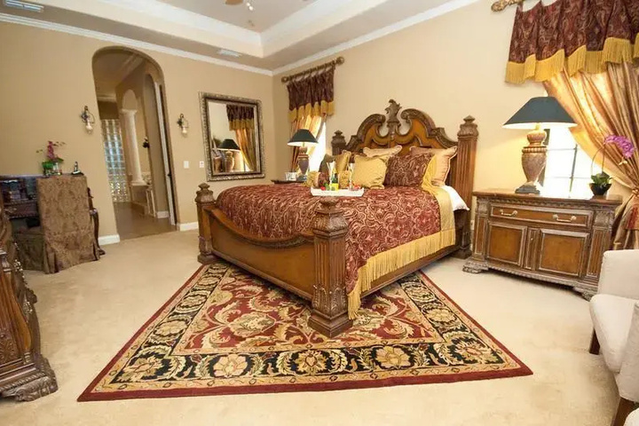 Room 7 of 22