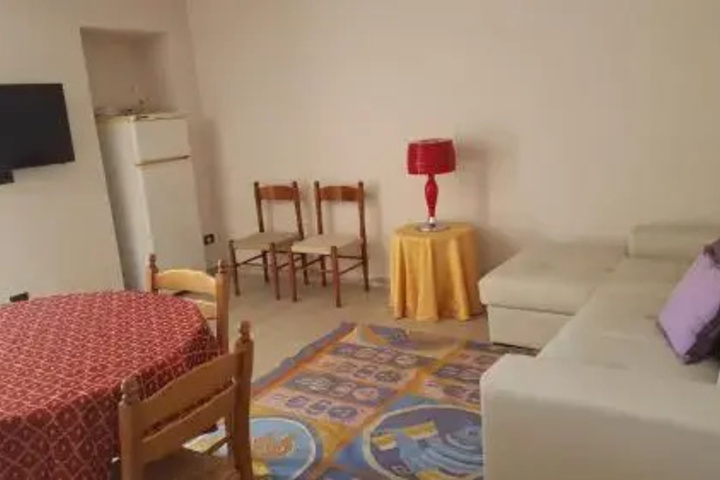 Room 2 of 9
