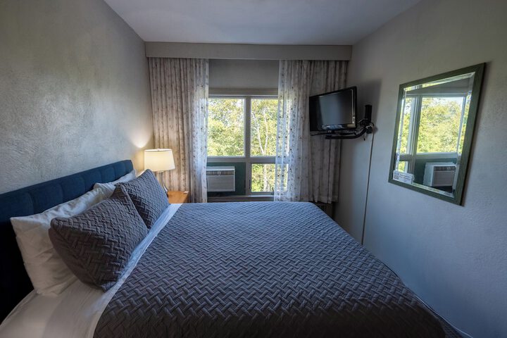 Room 43 of 125