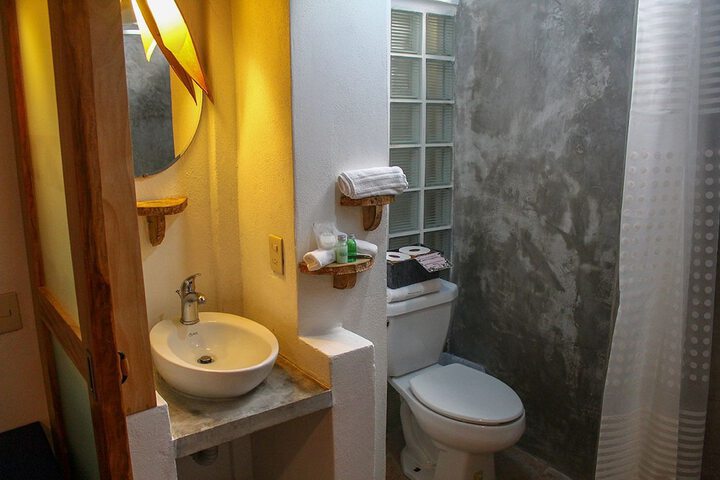 Room 18 of 21