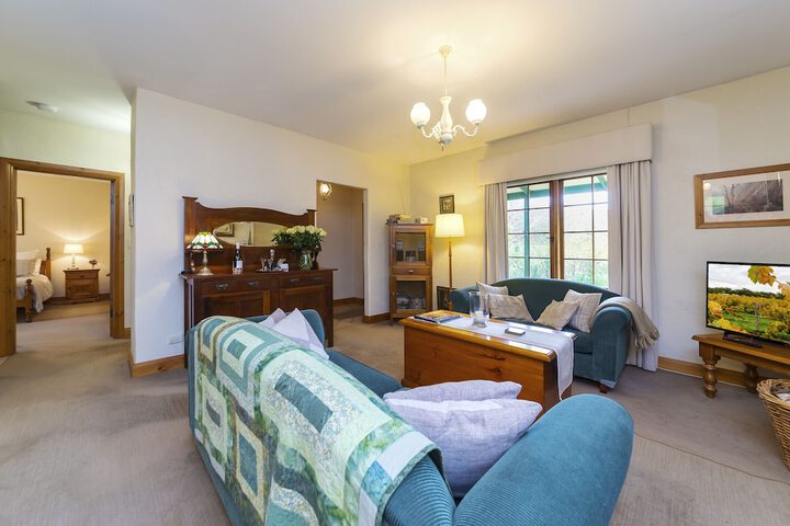 Room 21 of 30
