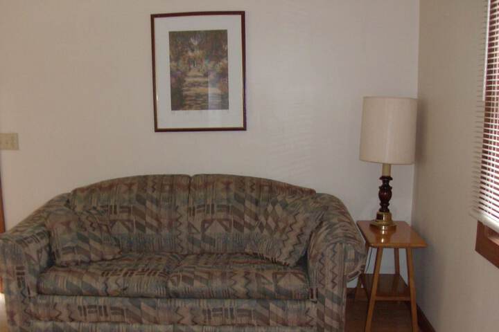 Room 138 of 342