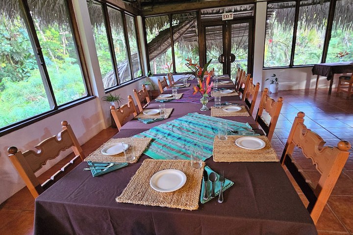 Dining 44 of 60