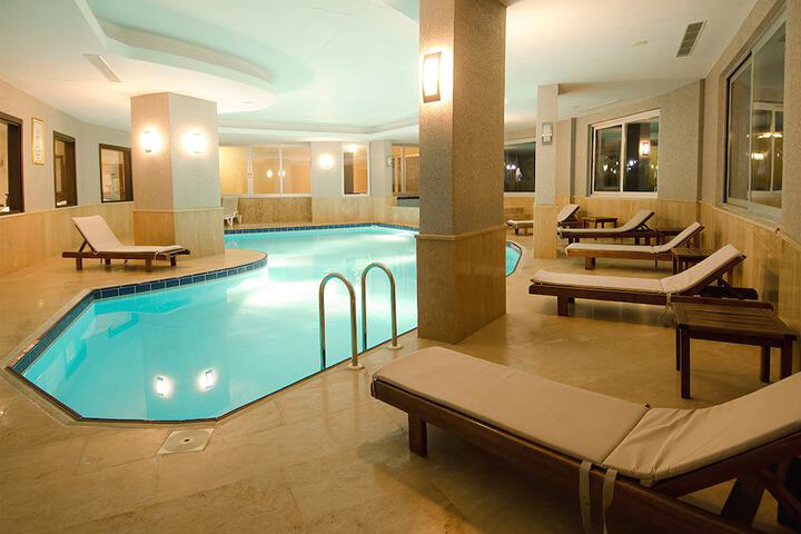 Pool 14 of 38