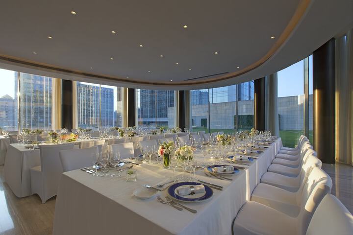 Ballroom/Hall 65 of 80