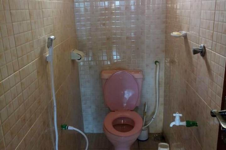 Room 10 of 54