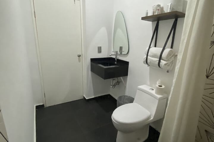 Room 42 of 54