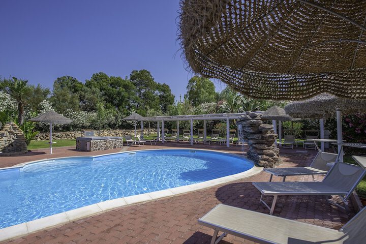 Sundeck 141 of 167