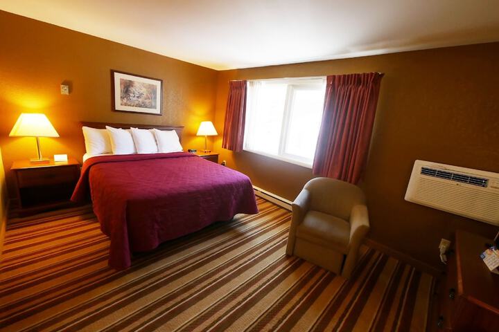 Room 12 of 47
