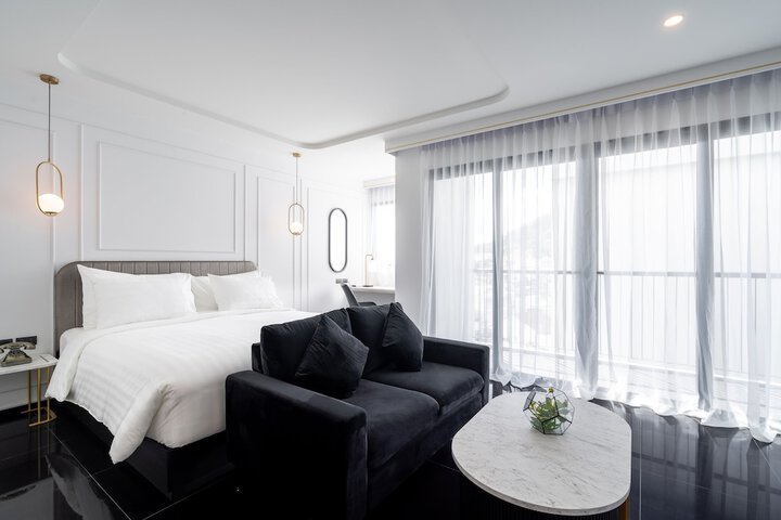 Room 3 of 46