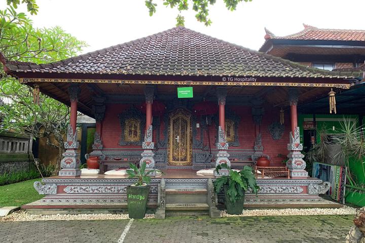 Negara Hotel