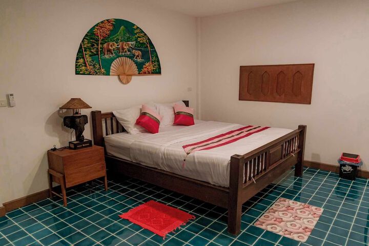 Room 7 of 20