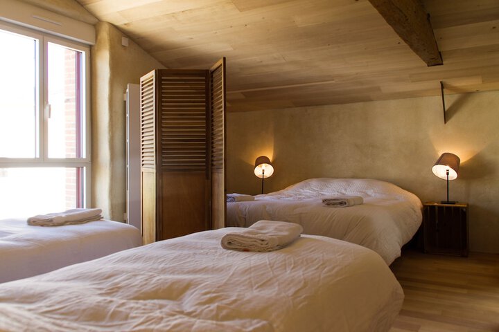 Room 8 of 26