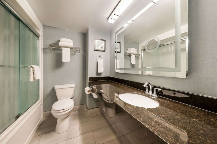 Clean Restrooms