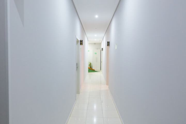 Ballroom/Hall 57 of 62