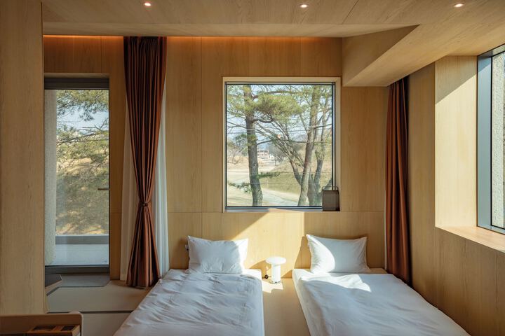 Room 15 of 85