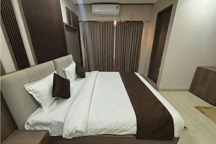 Room 29 of 42