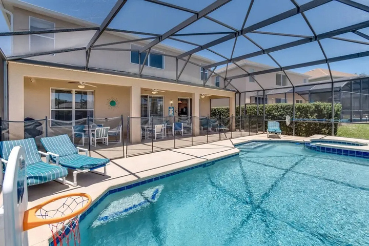 Pool 17 of 31