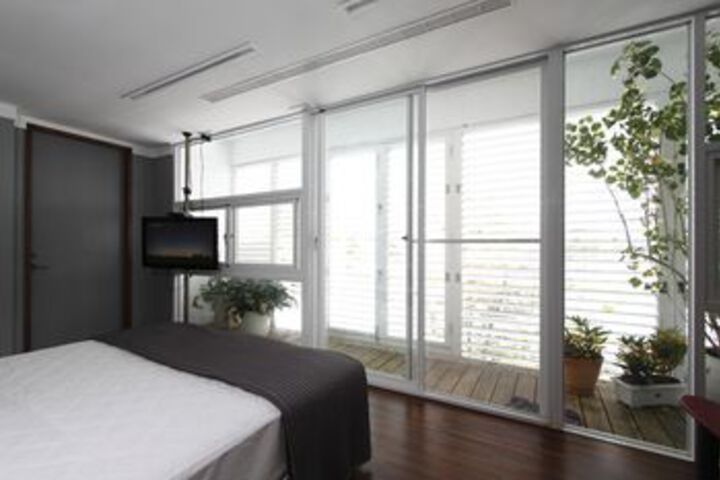 Room 25 of 45