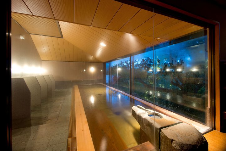 Spa 61 of 103