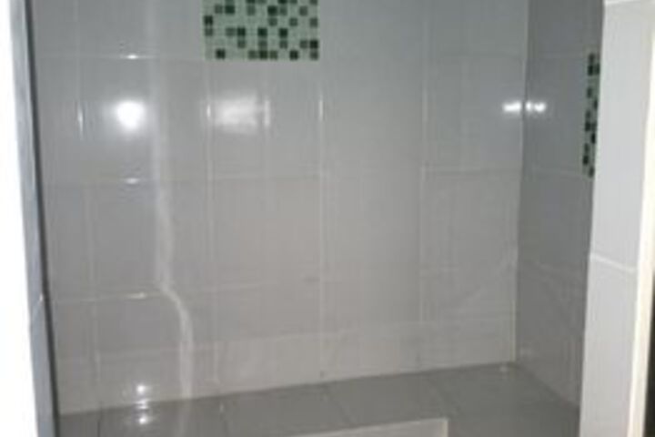 Room 2 of 20