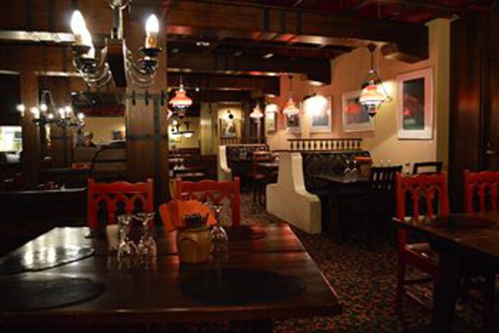 Dining 49 of 55
