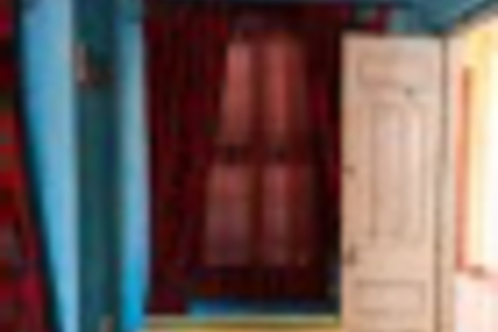 Room 147 of 252