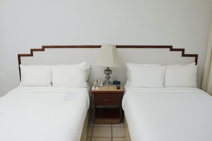 Room 9 of 52