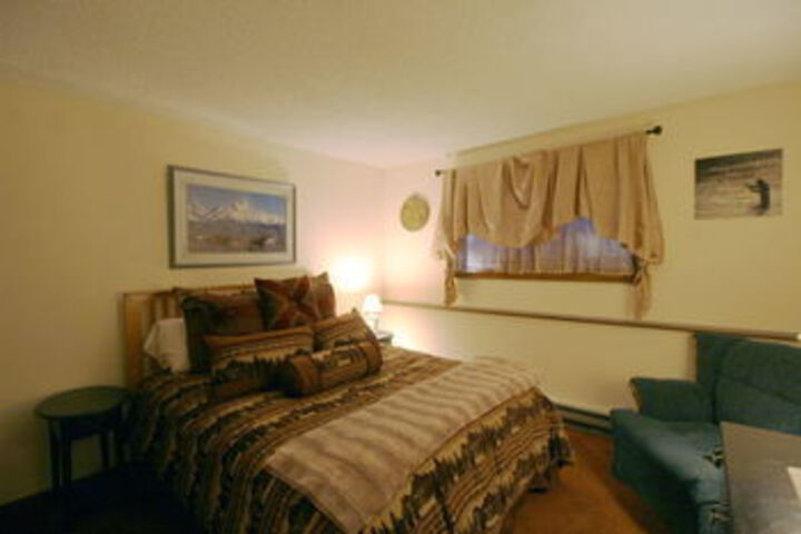 Room 296 of 697