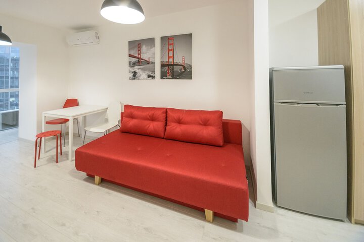 Room 25 of 244