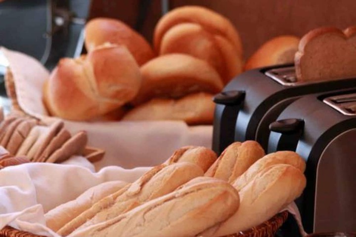 Breakfast/Coffee Service 54 of 78