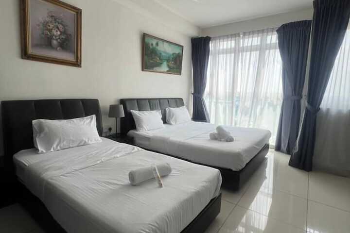 Room 36 of 72