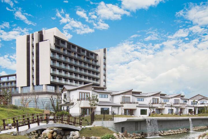 Dancewoods Hotels & Resorts