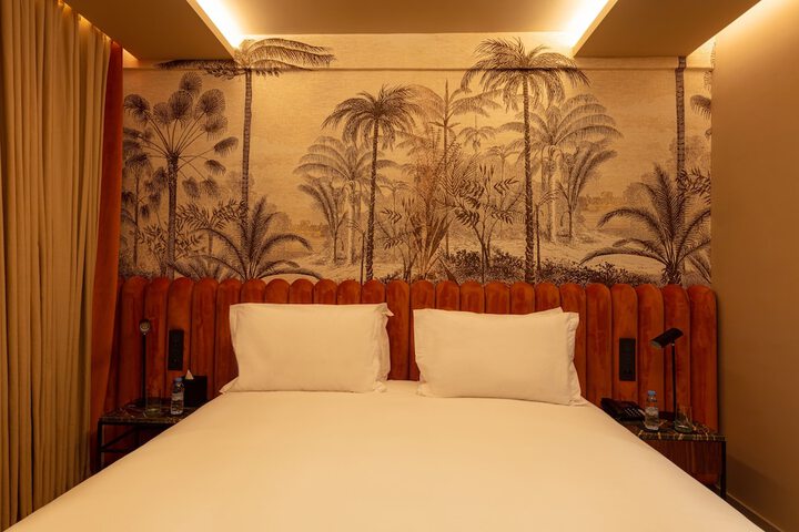 Room 5 of 29
