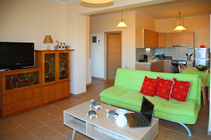 Room 10 of 27