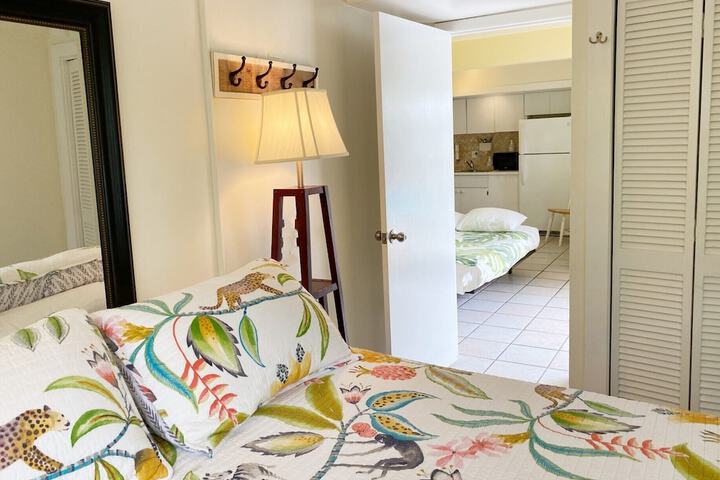 Room 52 of 218