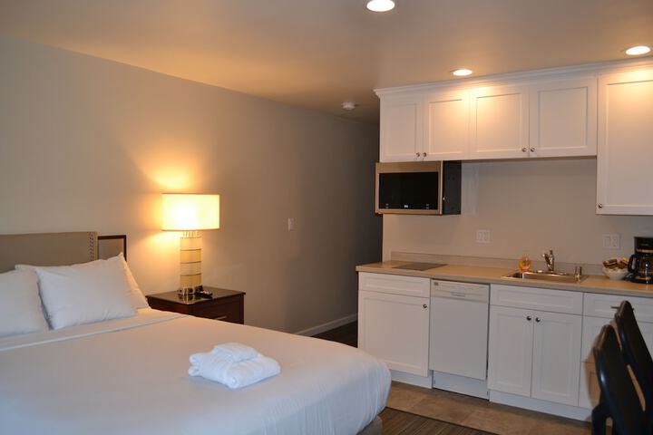Room 17 of 53