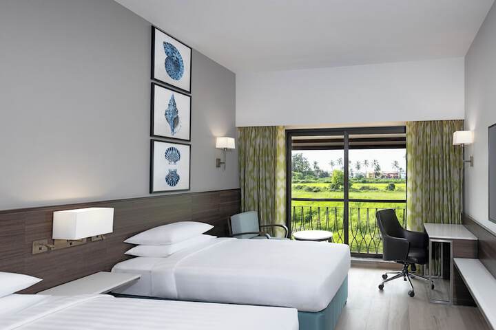 Room 15 of 130